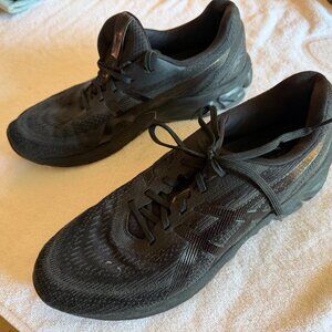 ASICS Gel Quantum 180 Running Shoes